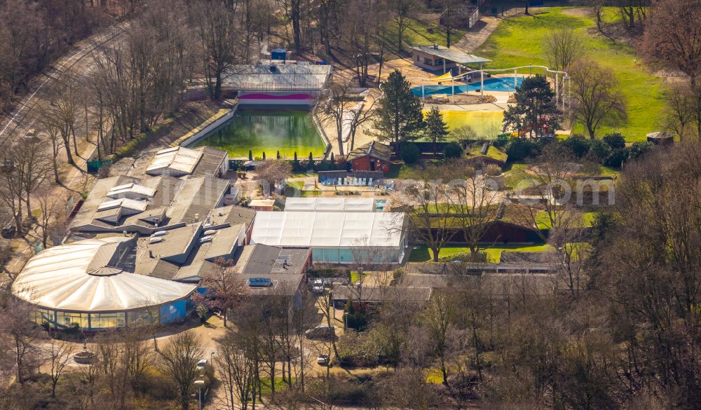 Aerial image Rothebusch - Indoor swimming pool and swimming pool of the swimming pool Solbad Vonderort in Rothebusch at Ruhrgebiet in North Rhine-Westphalia