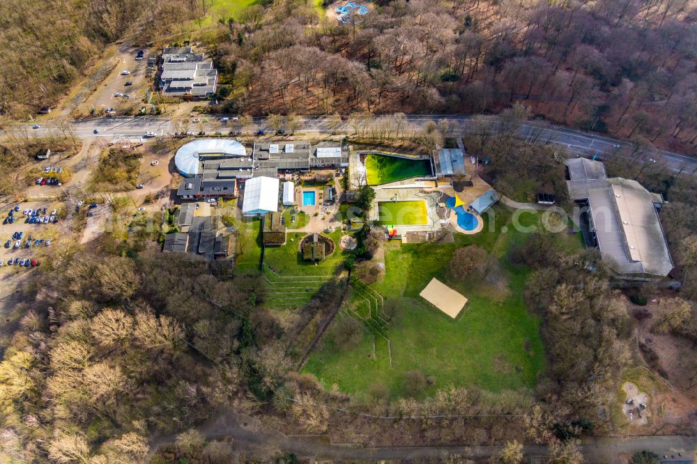 Rothebusch from the bird's eye view: Indoor swimming pool and swimming pool of the swimming pool Solbad Vonderort in Rothebusch at Ruhrgebiet in North Rhine-Westphalia