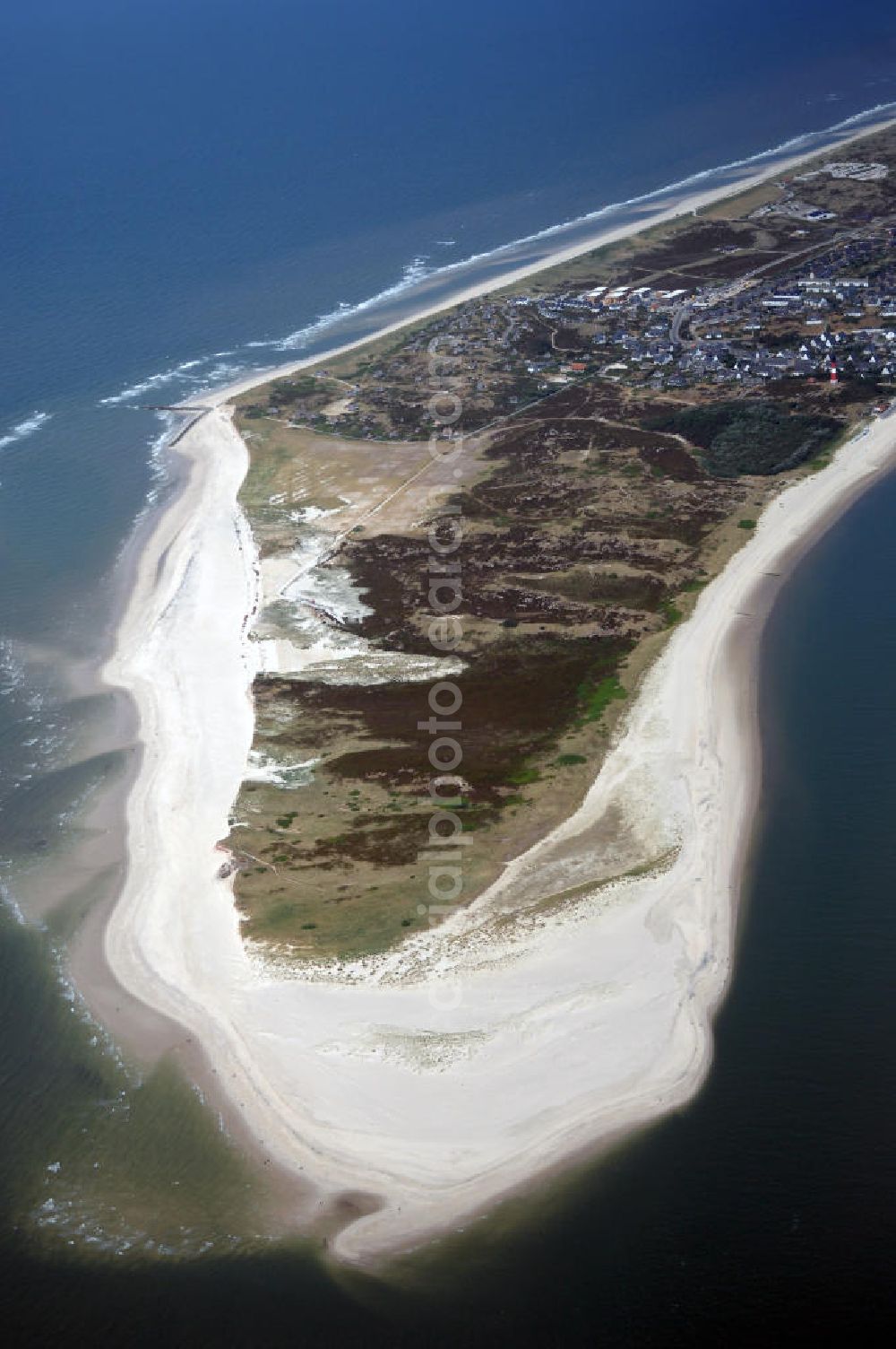 Aerial image Hörnum auf Sylt - Blick auf die Südspitze der Insel Sylt mit der Stadt Hörnum. Kontakt: Tourismus-Service Hörnum, Rantumer Str. 20, 25997 Hörnum/Sylt, Tel. +49(0)4651 9626-0, Fax +49(0)4651 9626-66, E-Mail: info@hoernum.de