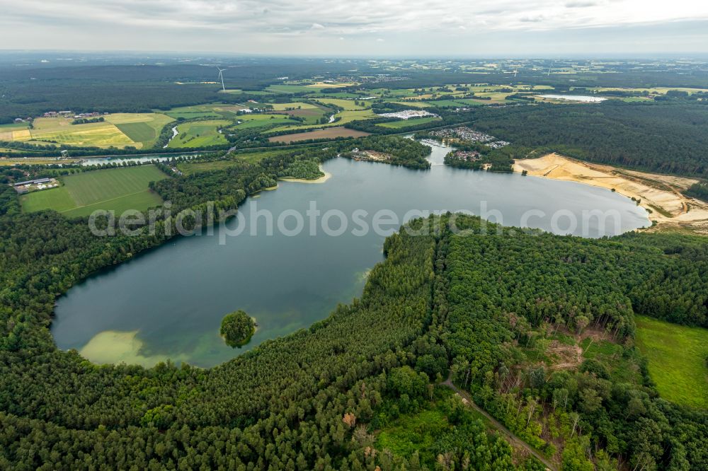 Haltern am See from the bird's eye view: View of the lake in Flaesheim in haltern am See in the state North-Rhine-Westphalia