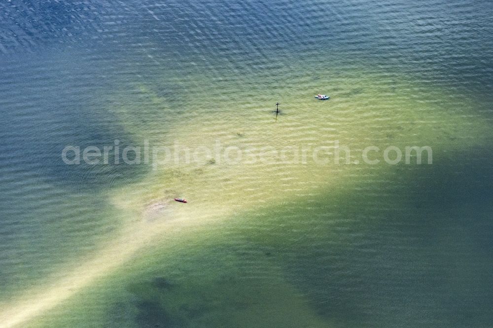 Aerial photograph Herrsching am Ammersee - Lake Island and Flachwasserbereich on Herschinger Kreuz in Herrsching am Ammersee in the state Bavaria, Germany