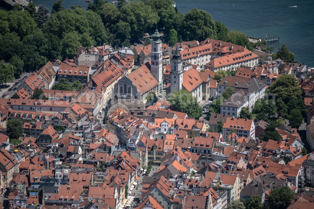 Lindau (Bodensee) from the bird's eye view: Lake Island Lindau in Lindau (Bodensee) at Bodensee in the state Bavaria, Germany