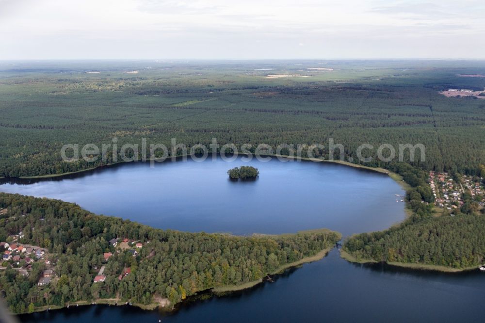 Fürstenberg/Havel from the bird's eye view: Lake Island on the Moderfitzsee in Fuerstenberg/Havel in the state Brandenburg