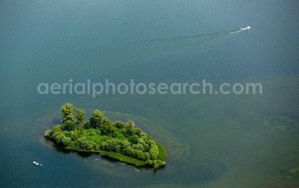 Plau am See from the bird's eye view: Lake Island on the Plauer See in Plau am See in the state Mecklenburg - Western Pomerania