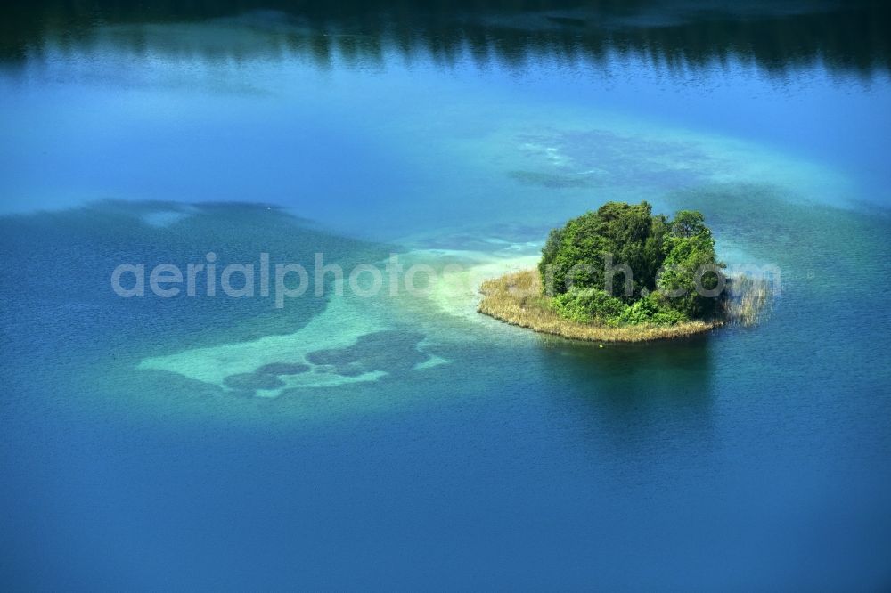 Aerial photograph Heimland - Lake Island on the See Grosser Wummsee in Heimland in the state Brandenburg