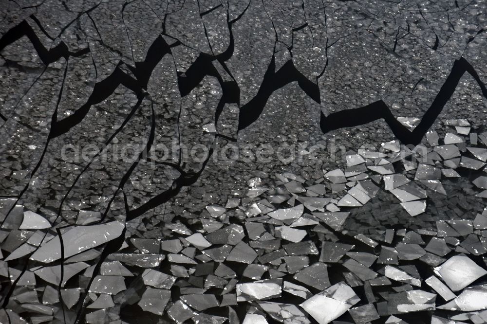 Wusterwitz from the bird's eye view: Overseas territory of Wendsee with wintry snowy drift ice on the frozen water surface at Kirchmoeser in Brandenburg