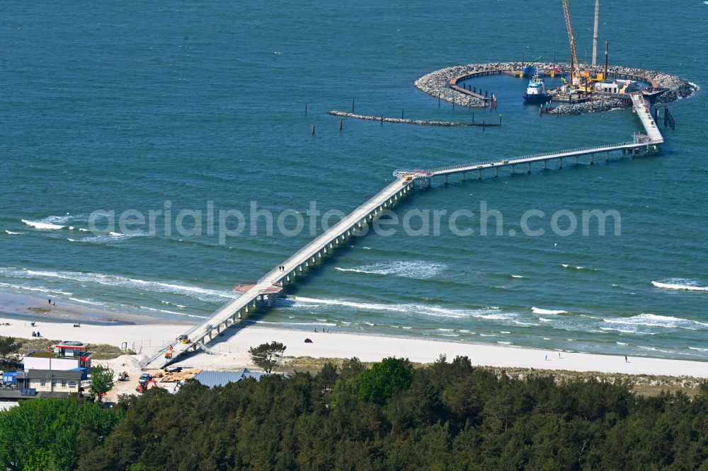 Aerial photograph Prerow - Construction site for the new construction of a pier for crossing the coastal water and connecting the island port on the Baltic Sea in Prerow in the state Mecklenburg-West Pomerania, Germany