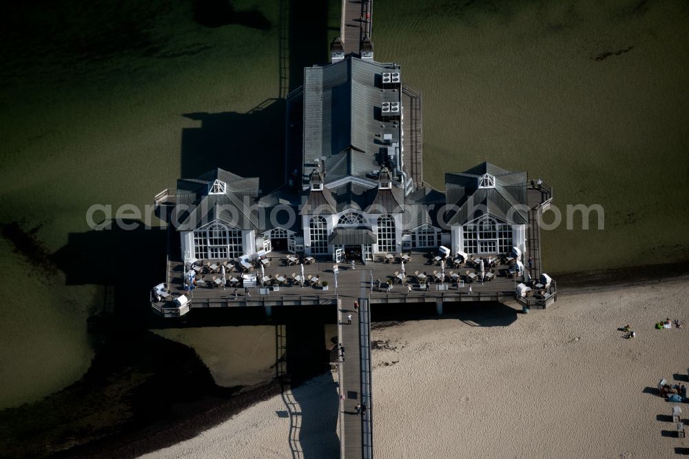 Aerial photograph Sellin - Construction of the pier above the water surface in Sellin on the Baltic Sea coast in the state of Mecklenburg-West Pomerania, Germany