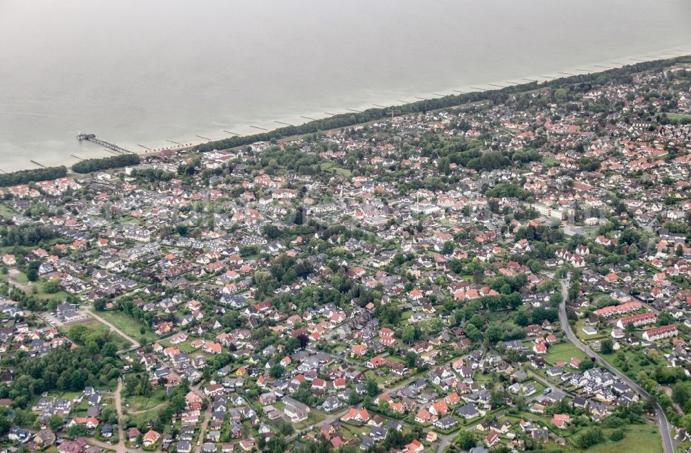 Zingst from the bird's eye view: Pier on the Baltic coast in Zingst in Mecklenburg - Western Pomerania