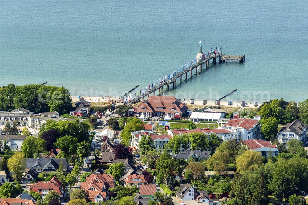 Zingst from above - Lake - bridge construction on the sandy beach of the Baltic Sea on street Seebruecke Zingst in Zingst at the baltic sea coast in the state Mecklenburg - Western Pomerania, Germany