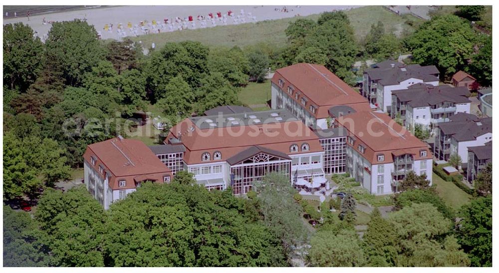 Ostseebad Boltenhagen from above - 08.06.2004 Ostseebad Boltenhagen Seehotel GROSSHERZOG von MECKLENBURG an der Seebrücke in der Ostseeallee 1,23946 Ostseebad Boltenhagen,Tel.: 038825/ 50-0,Fax: 038825/ 50-500,FREE CALL: 0800/ 7 35 9999, e-Mail:info@seehotel-boltenhagen.de Achim Walder: http://