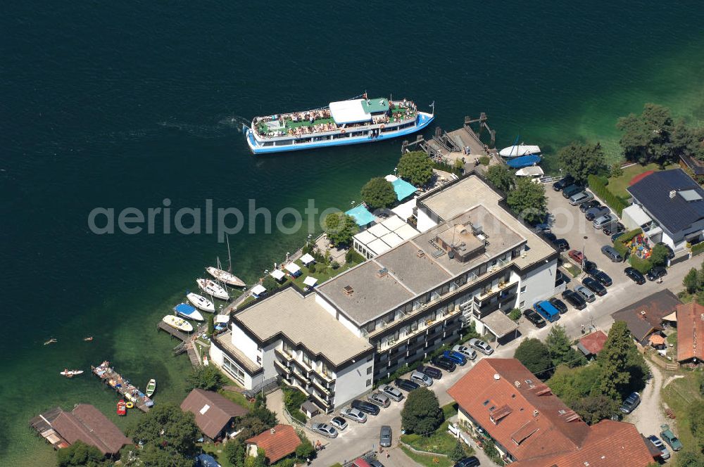 Berg from above - Blick auf Seehotel Leoni SLB GmbH am Starnberger See. Adresse: Assenbucher Straße 44; 82335 Berg Tel.: 08151-506-0