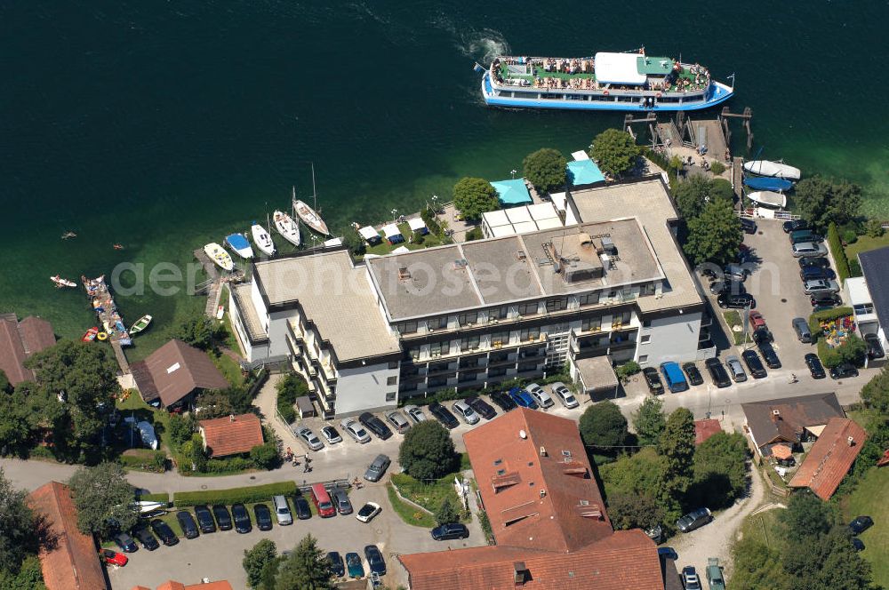 Berg from the bird's eye view: Blick auf Seehotel Leoni SLB GmbH am Starnberger See. Adresse: Assenbucher Straße 44; 82335 Berg Tel.: 08151-506-0