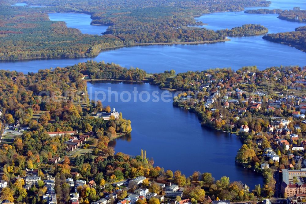 Potsdam from the bird's eye view: View of the seascape in Potsdam in the state Brandenburg. In the shot are the seas Heiliger See (Holy Lake), Jungernsee (Virgin's Lake) and the Großer Wannsee (Greater Wannsee) and the island Pfaueninsel (Peacock Island)