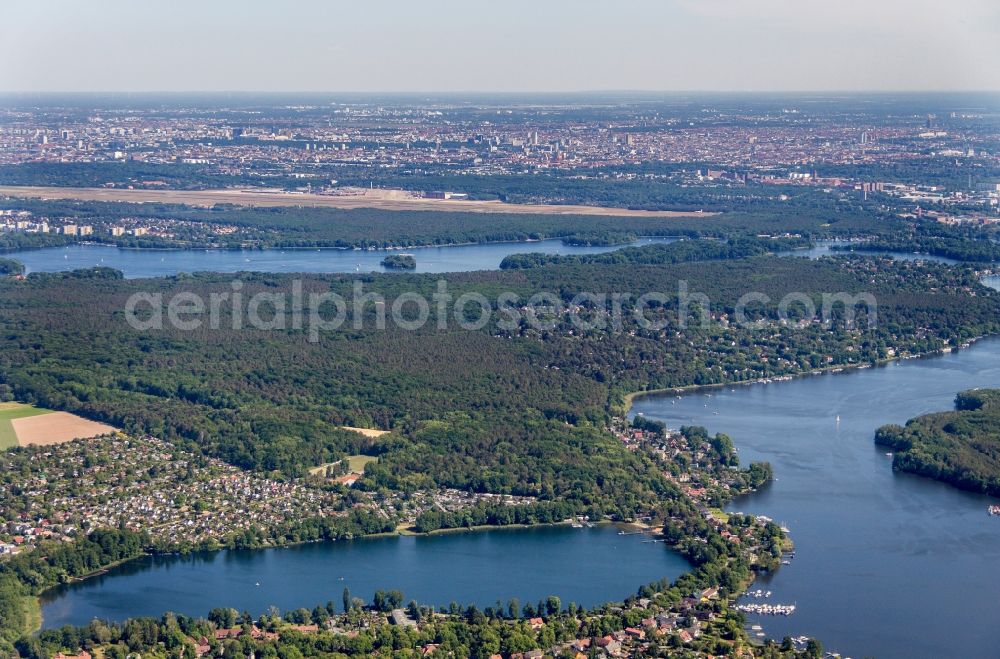 Berlin from above - Waterfront landscape on the lake the Havel in the district Konradshoehe in Berlin, Germany