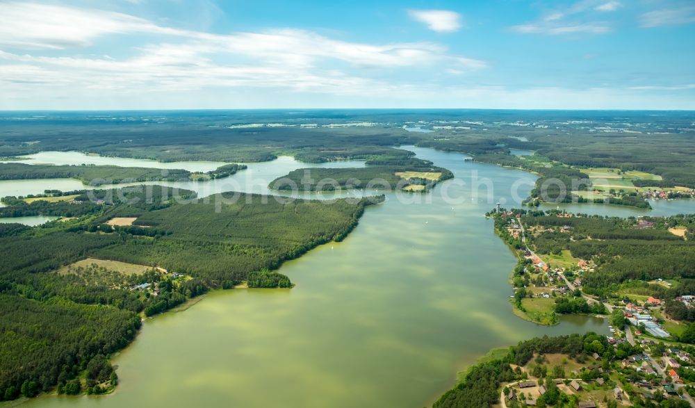 Aerial image Wdzydze Kiszewskie - Waterfront landscape on the lake Jezioro Golun in Wdzydze Kiszewskie in Pomorskie, Poland