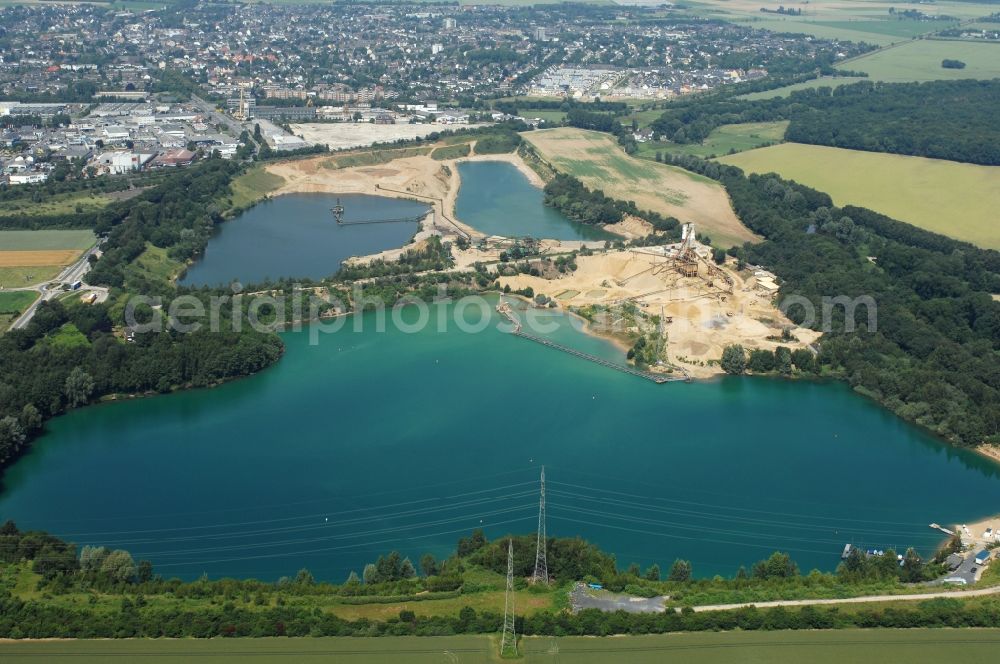 Pulheim from above - Waterfront landscape on the lake Pulheimer See in Pulheim in the state North Rhine-Westphalia, Germany