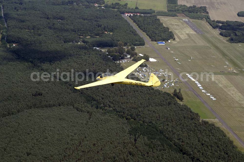 Eggersdorf / BRB from above - Segelflug über Eggersdorf in Brandenburg