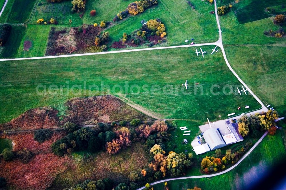 Aerial photograph Malsch - Gliding field on the airfield of Malsch in the district Rot in Malsch in the state Baden-Wuerttemberg