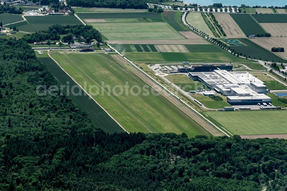 Rheinstetten from the bird's eye view: Gliding field on the airfield of in Rheinstetten in the state Baden-Wuerttemberg, Germany