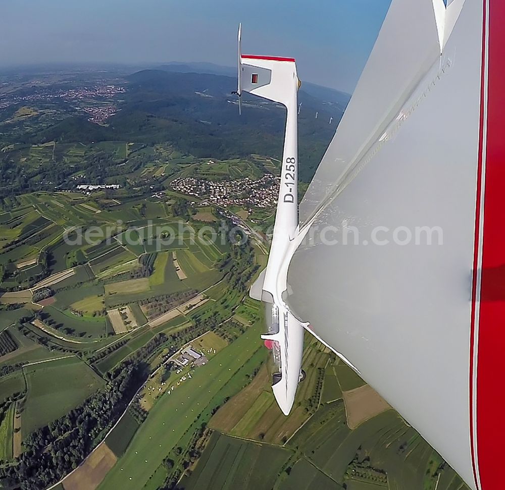 Ettenheim from above - Glider and sport aircraft ASK-21 in Kunstflug flying over the airspace in Ettenheim in the state Baden-Wurttemberg, Germany