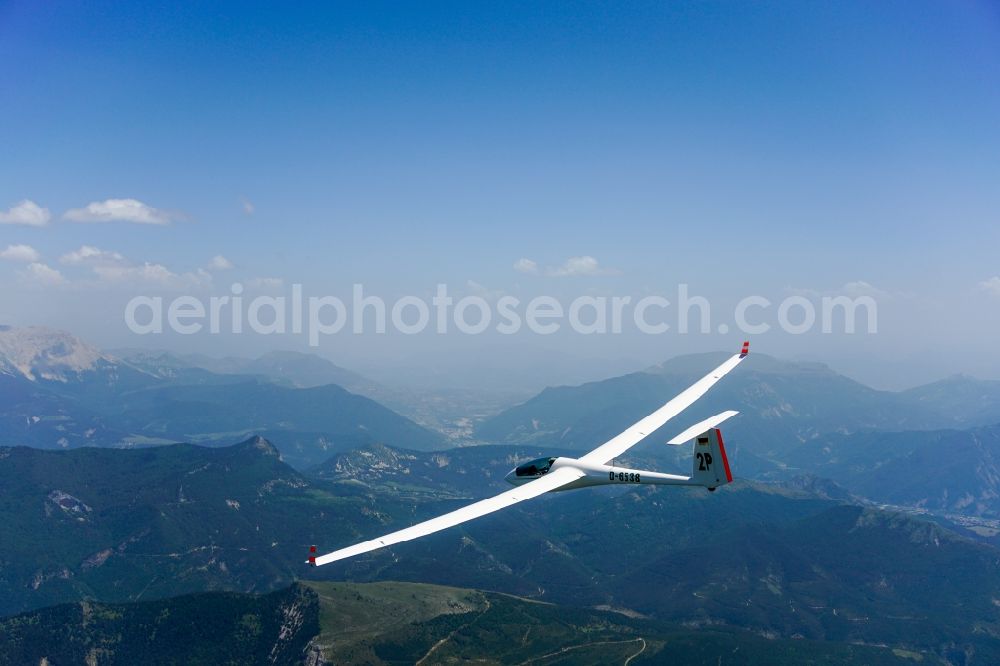 Saint-Julien-en-Beauchêne from above - Glider ASW 20 D-6538 in flight over the mountains near Saint-Julien-en-Beauchene in Provence-Alpes-Cote d'Azur, France