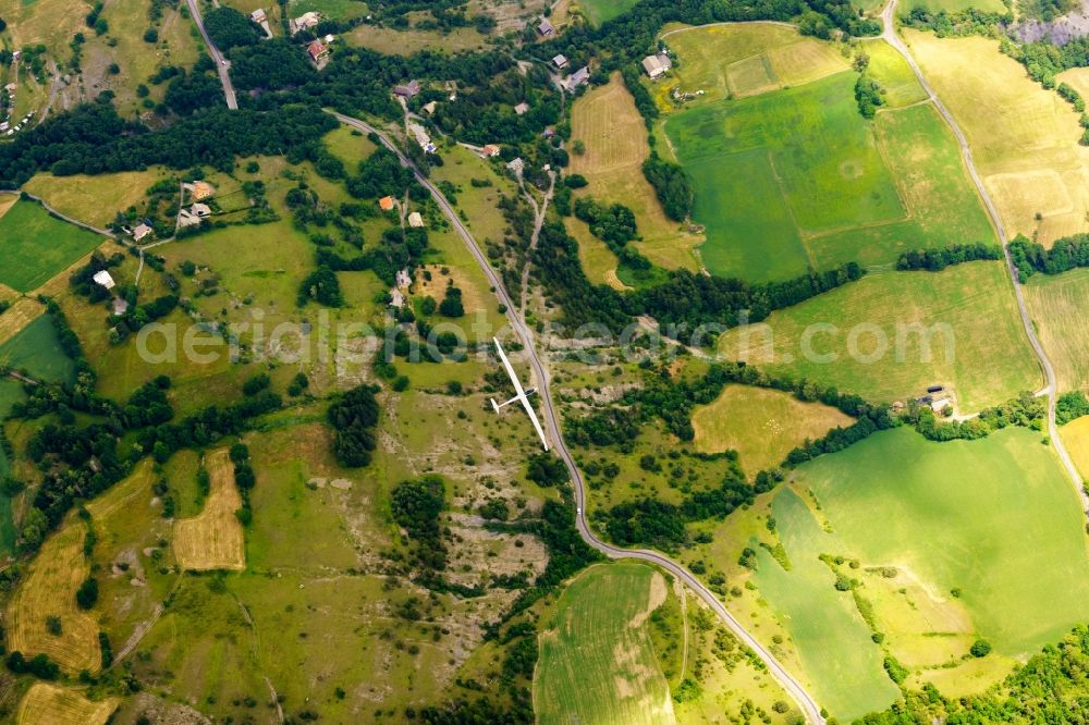 Aerial photograph Chorges - Glider flying over the airspace in Chorges in Provence-Alpes-Cote d'Azur, France