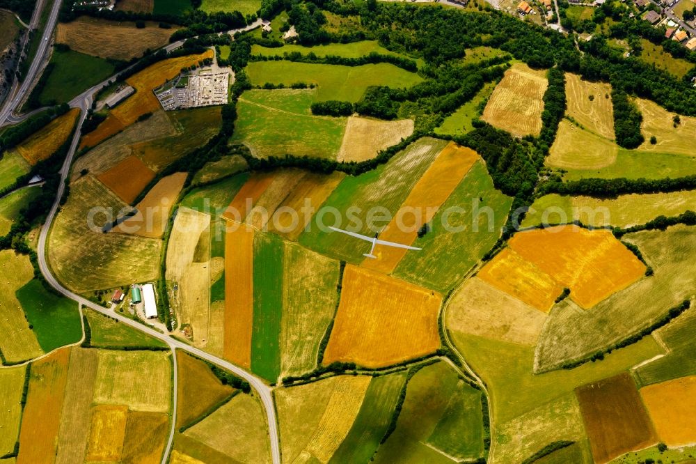 Aerial photograph Chorges - Glider flying over the airspace in Chorges in Provence-Alpes-Cote d'Azur, France