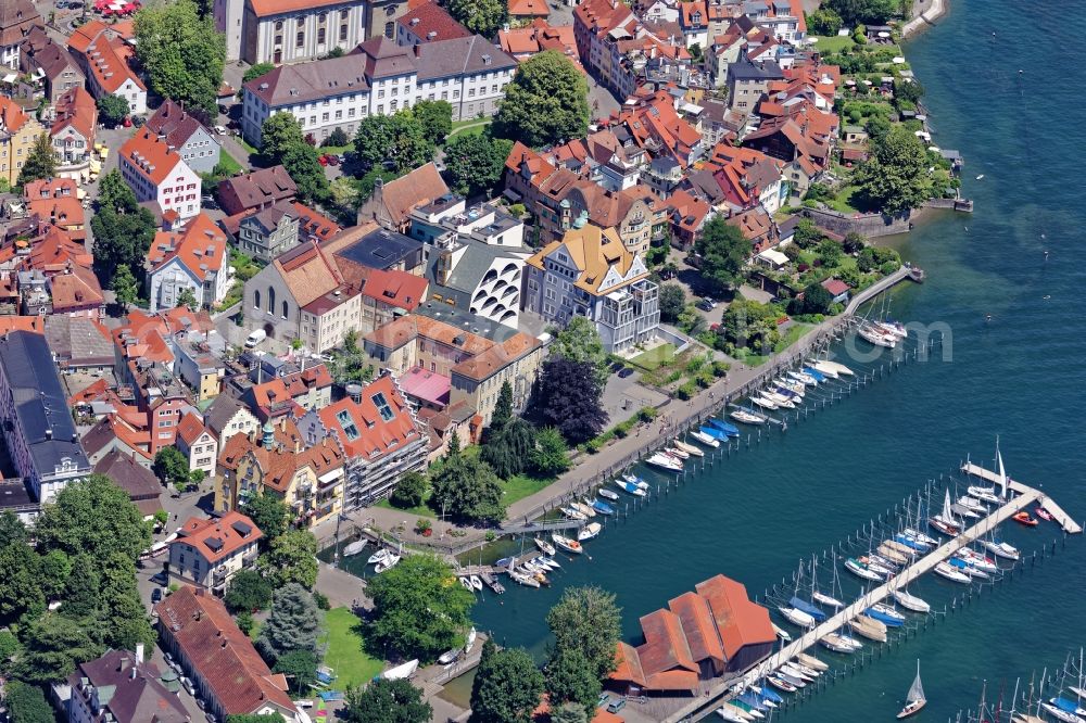 Lindau (Bodensee) from the bird's eye view: Island area Lindau with the village center in Lindau (Bodensee) in the state Bavaria, Germany