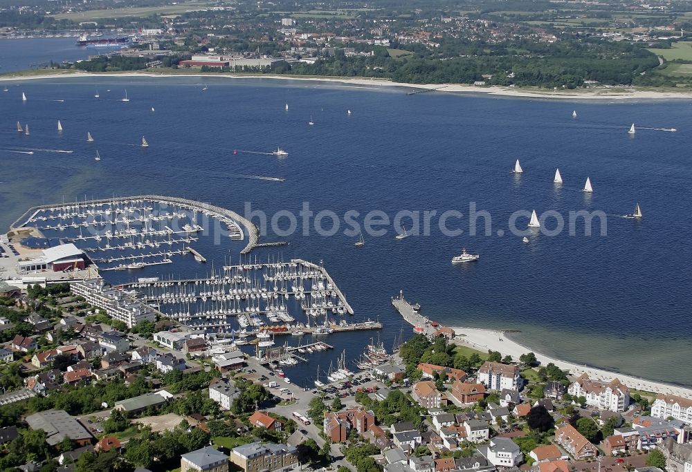 Aerial photograph Laboe - Sailing regatta on the Kiel Fjord in front of Laboe in Schleswig-Holstein