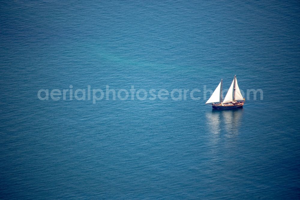 Aerial image Dassow - Sailboat under way on the water of the sea in the Baltic Sea Dassow in the state Mecklenburg - Western Pomerania