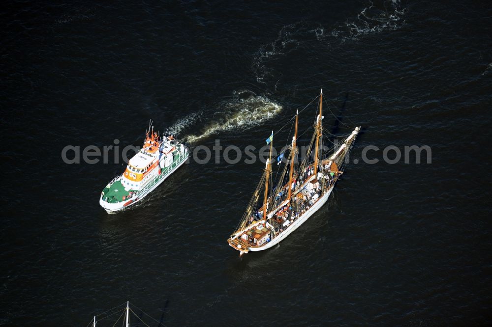 Aerial image Rostock - Sailboat underway at the Unterwarnow in Rostock in the state Mecklenburg - Western Pomerania