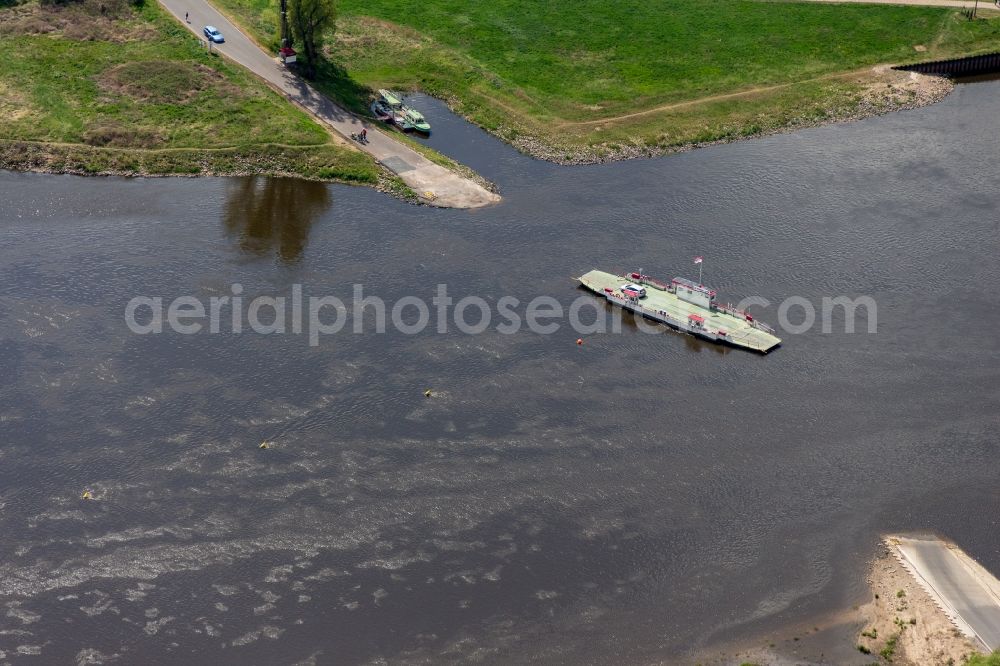 Aerial photograph Aken - Ride a ferry ship in Aken in the state Saxony-Anhalt, Germany