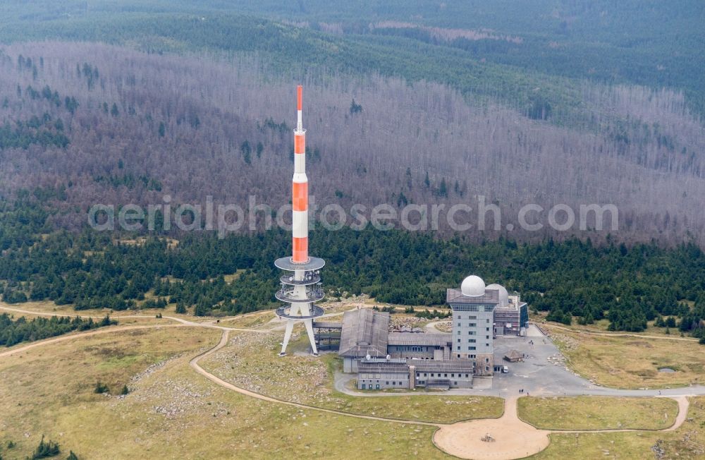 Wernigerode from the bird's eye view: Buildings on the hill summit of the Brocken in the Harz near Wernigerode in the state Saxony-Anhalt. These are a transmitter site with a radio mast, as well as a weather station and the Brockenhaus