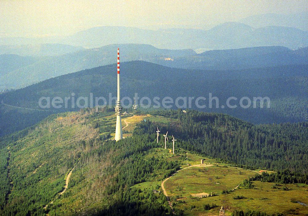 Hornisgrinde / Ortenaukreis from above - Blick auf den Sender Hornisgrinde, einem Grundnetzsender des Südwestrundfunks (ehemals des Südwestfunks) für Hörfunk. Er befindet sich auf der Hornisgrinde, dem höchsten Berg des Nordschwarzwaldes. View of the Channel Hornisgrinde, a base station of the network TV station (formerly the Southwest Radio) for radio.