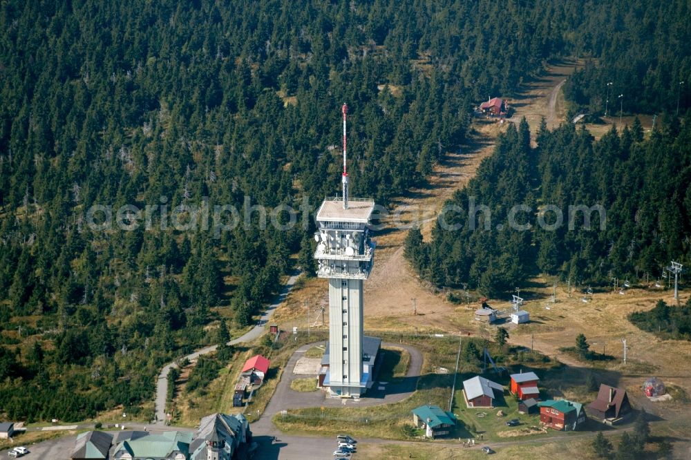 Aerial photograph Jáchymov - Transmission tower and winter sports facilities available on the crest of the mountain wedge (Klinovec) in Czech Republic