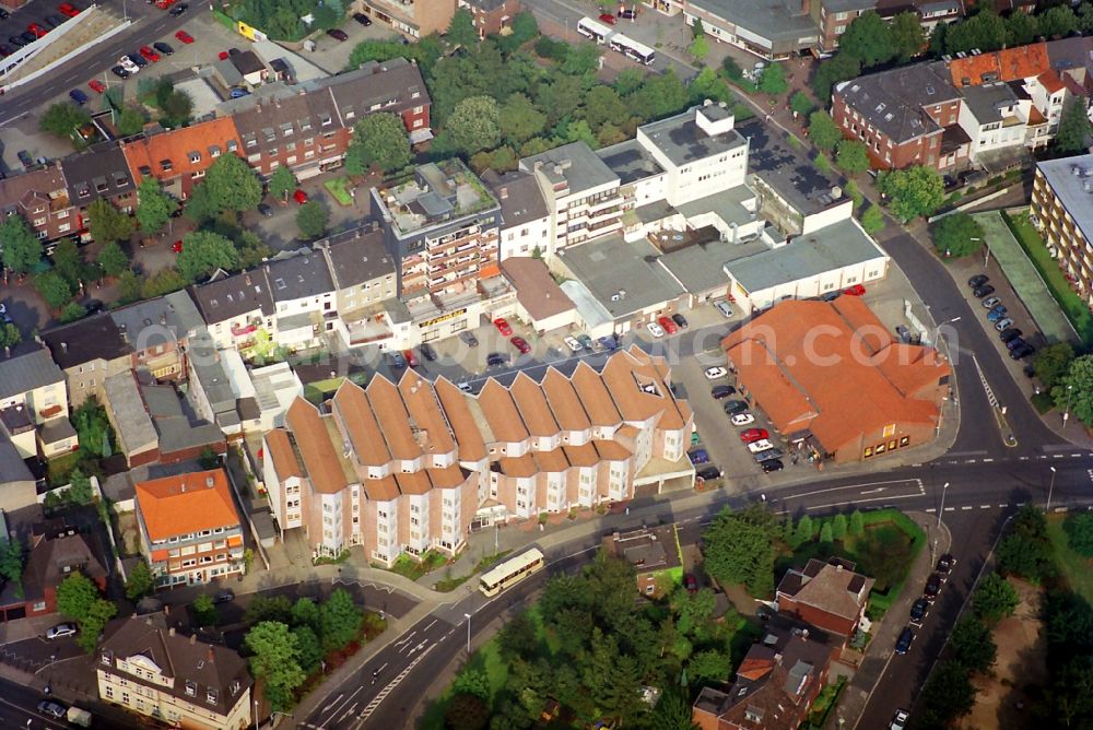 Kamp-Lintfort from above - The seniors home Friedrike-Fliedner-house in Kamp-Lintfort in North Rhine-Westphalia is located in the city center on the ring road