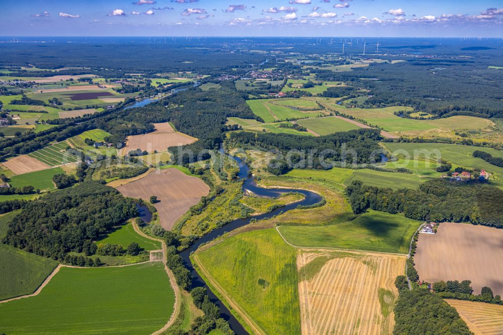 Aerial photograph Datteln - meandering, serpentine curve of river of Lippe in Olfen in the state North Rhine-Westphalia, Germany