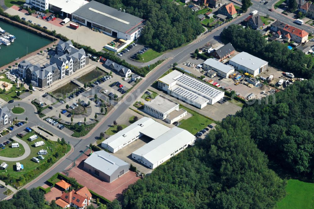 Aerial image Bergkamen - Rünthe - Schulungsgebäude mit Schulungswerkstatt Service Training Opel in Bergkamen in Nordrhein-Westfalen / North Rhine-Westphalia. Ein Projekt der Unternehmensgruppe Markus Gerold.