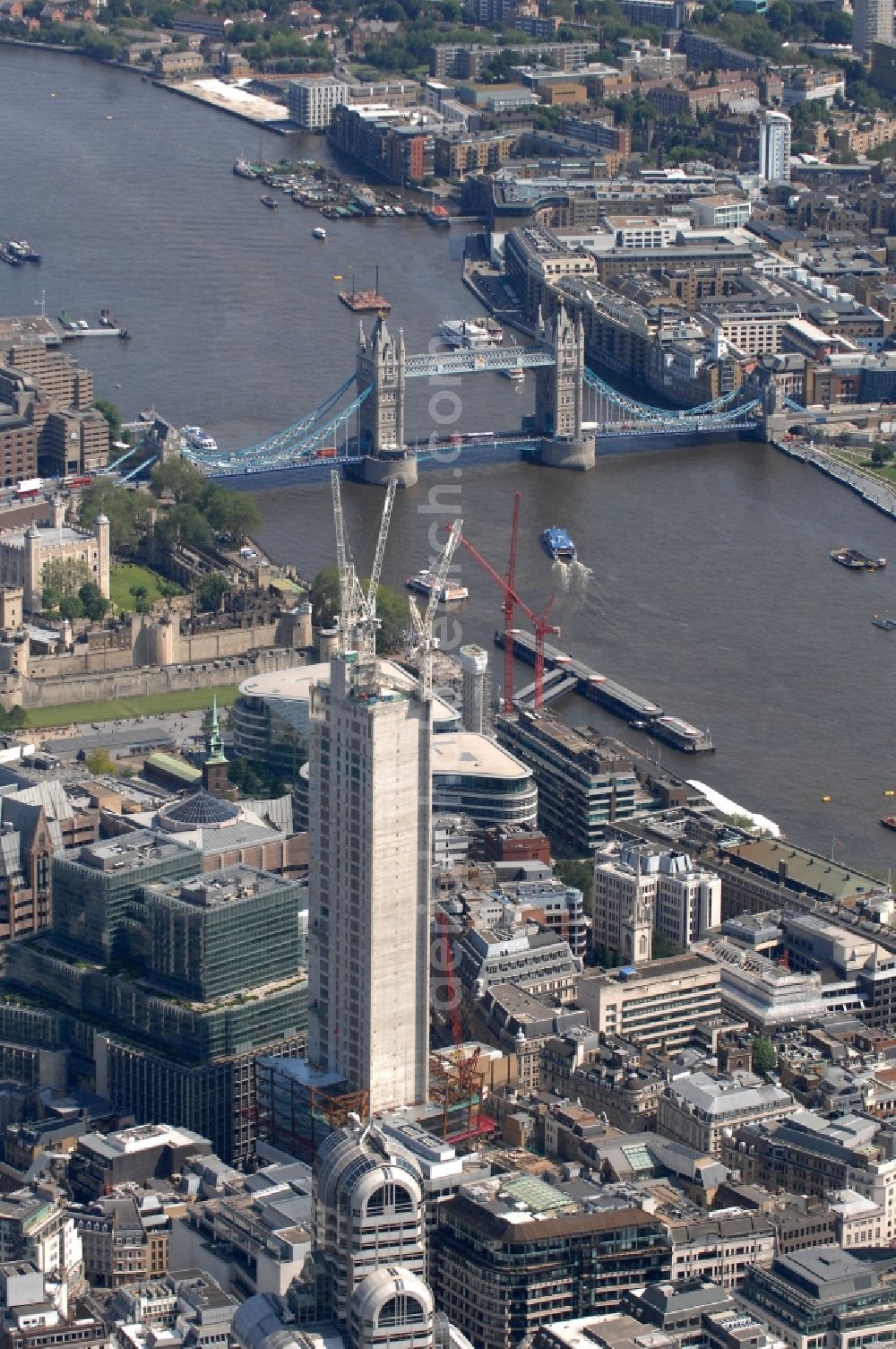 London from above - View on the reconstruction of the skyscraper 20 Fenchurch Street in London under the Canary Wharf Group (CWG) and the Land Securities since 2009. Upon completion of the construction in year 2014 the building is planned to be 160m high and mainly used by commercial office space