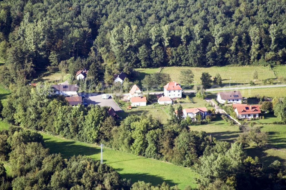 Aerial photograph Scheibenhardt - Settlement area in the district Bienwaldmuehle in Scheibenhardt in the state Rhineland-Palatinate