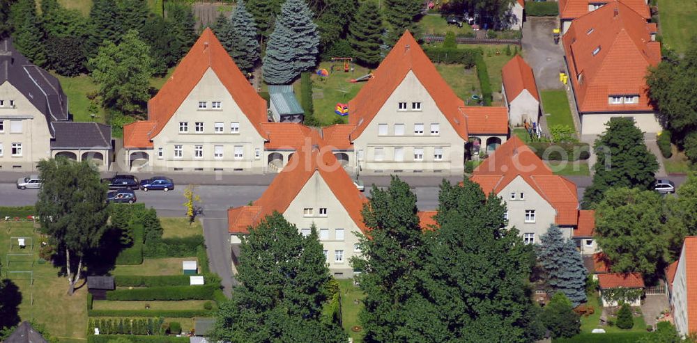 Bottrop from the bird's eye view: Blick auf die Zechensiedlung Welheim in Bottrop.