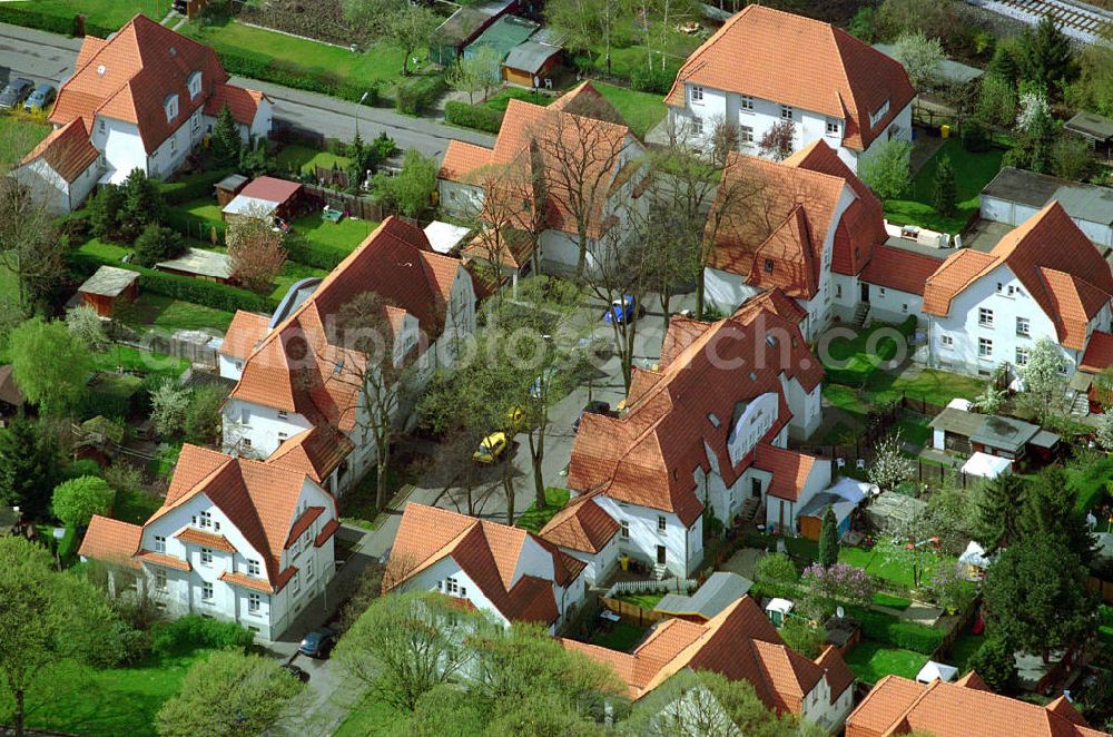 Aerial image Bottrop - Blick auf die Zechensiedlung Welheim in Bottrop.