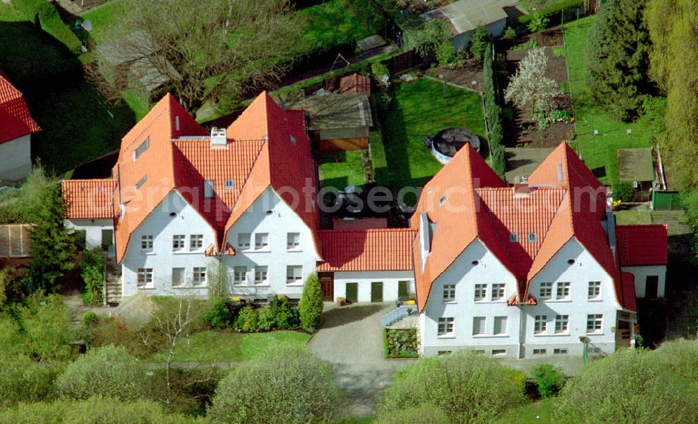 Aerial photograph Bottrop - Blick auf die Zechensiedlung Welheim in Bottrop.