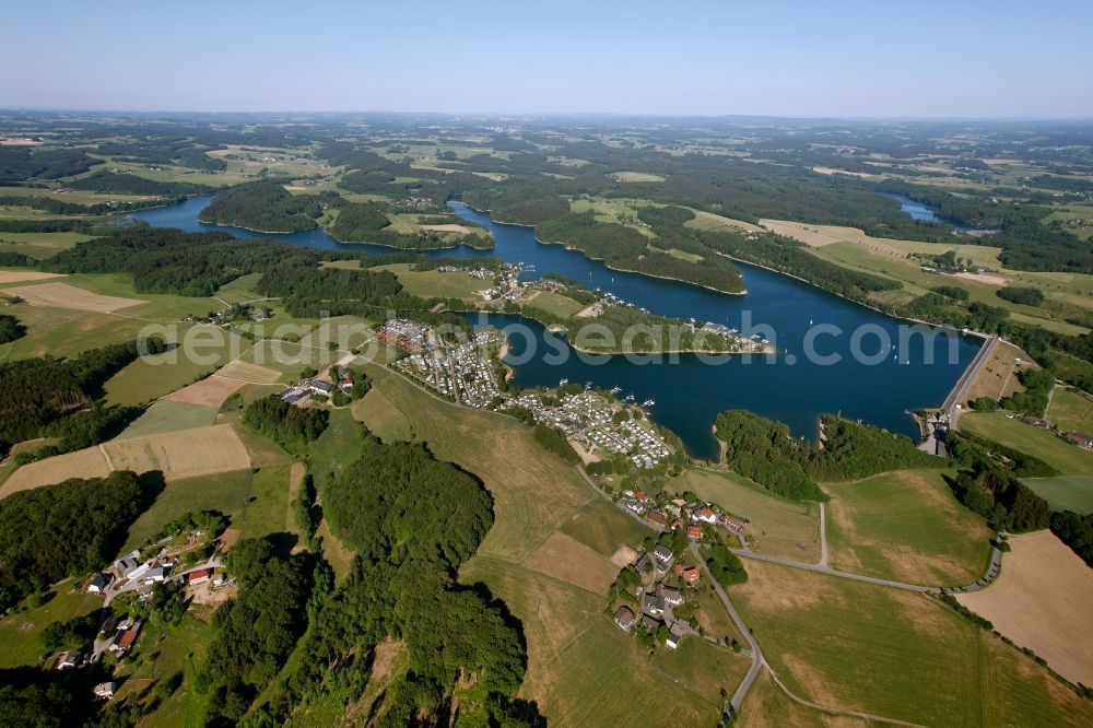 Hückeswagen from above - Settlements on the banks of the river Wupper along the Bevertalsperre in Hueckeswagen in North Rhine-Westphalia