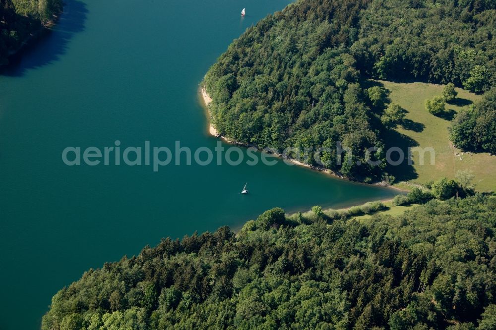 Aerial photograph Hückeswagen - Settlements on the banks of the river Wupper along the Bevertalsperre in Hueckeswagen in North Rhine-Westphalia