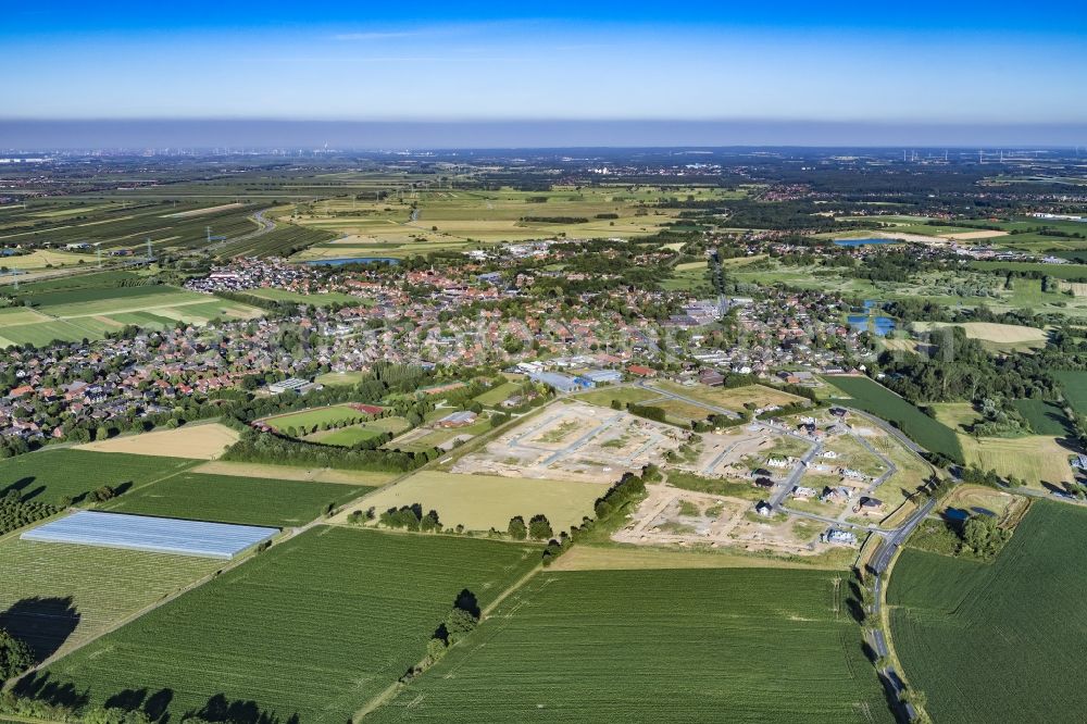 Aerial image Horneburg - Town View of the streets and houses of the residential areas in Horneburg in the state Lower Saxony, Germany