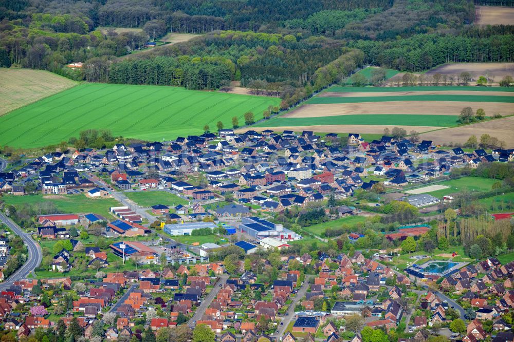 Aerial photograph Horneburg - Town View of the streets and houses of the residential areas in Horneburg in the state Lower Saxony, Germany