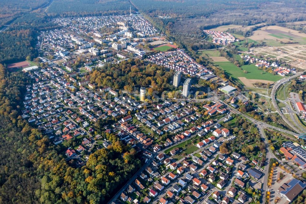 Wörth am Rhein from the bird's eye view: Settlement area in the district Dorschberg in Woerth am Rhein in the state Rhineland-Palatinate, Germany