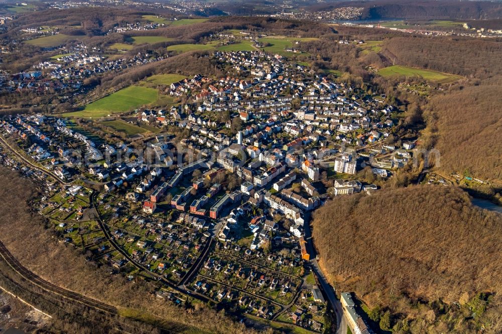 Hagen from the bird's eye view: The district in the district Philippshoehe in Hagen in the state North Rhine-Westphalia, Germany